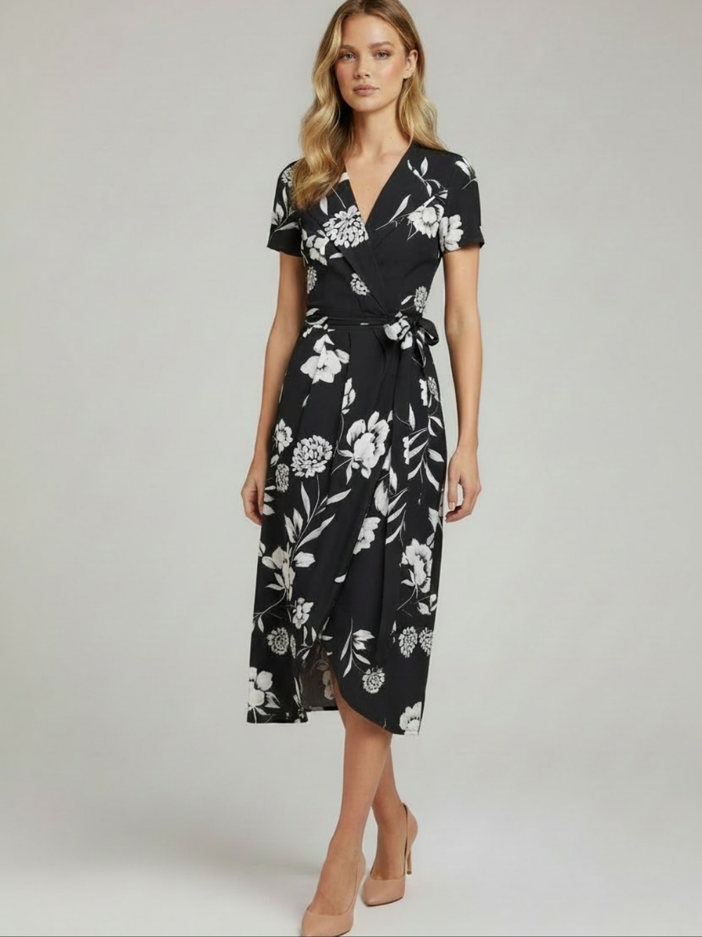 Yumi Kim Bryant Wrap Dress Petite Large Black White Floral NWT